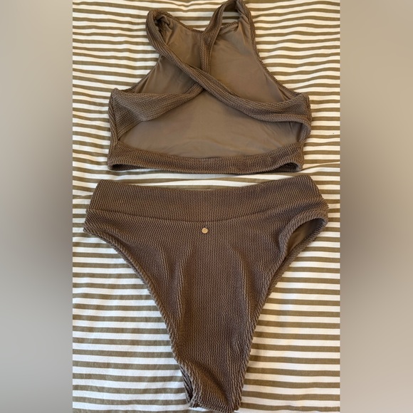 Rhythm Wave Break Cross Back Surf - TOP ONLY - Picture 3 of 5